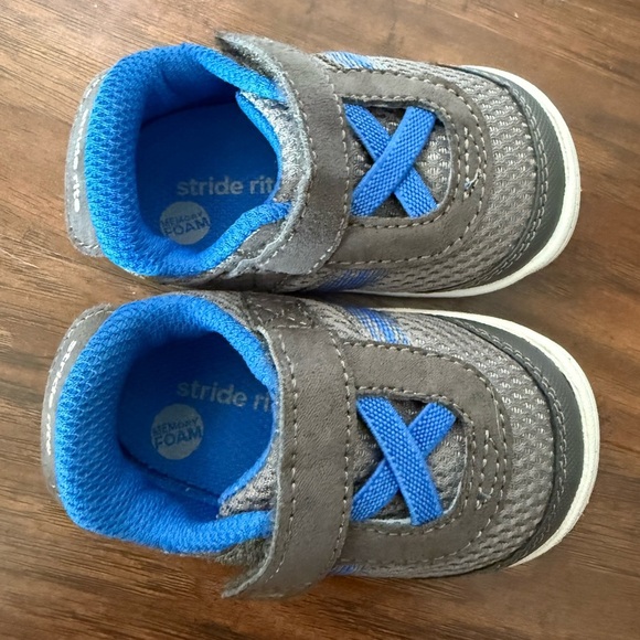 Stride Rite Kids Sr-Jackson Sneakers in Gray and Blue-Size 3 like new - Picture 9 of 12
